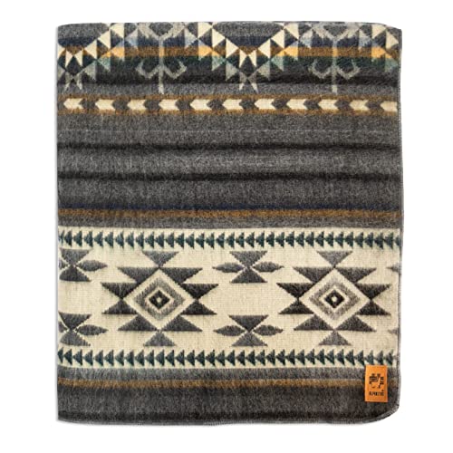 Alpaca Wool Blanket | King Size Throw Blanket | 90 x 75 inches | Soft, Hypoallergenic and Breathable | Lightweight Warm Blanket | Bed, Couch, Outdoor or Picnic (Light Gray)