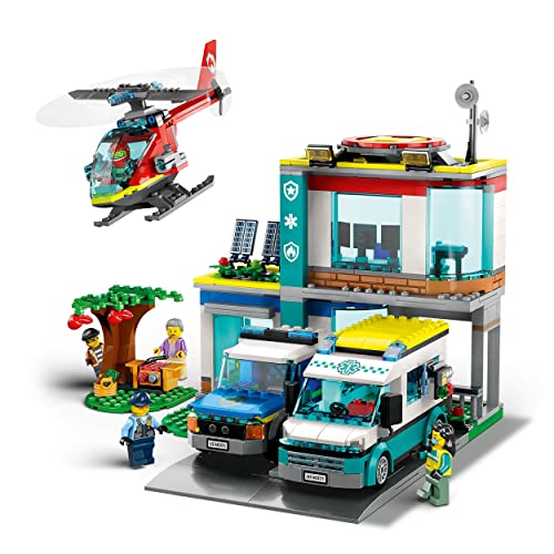 City Quartier Generale Veicoli d’Emergenza con Elicottero, Ambulanza, Macchina Polizia e Moto Giocattolo, Giochi per Bambini e Bambine 60371 - Lego - Immagine 2