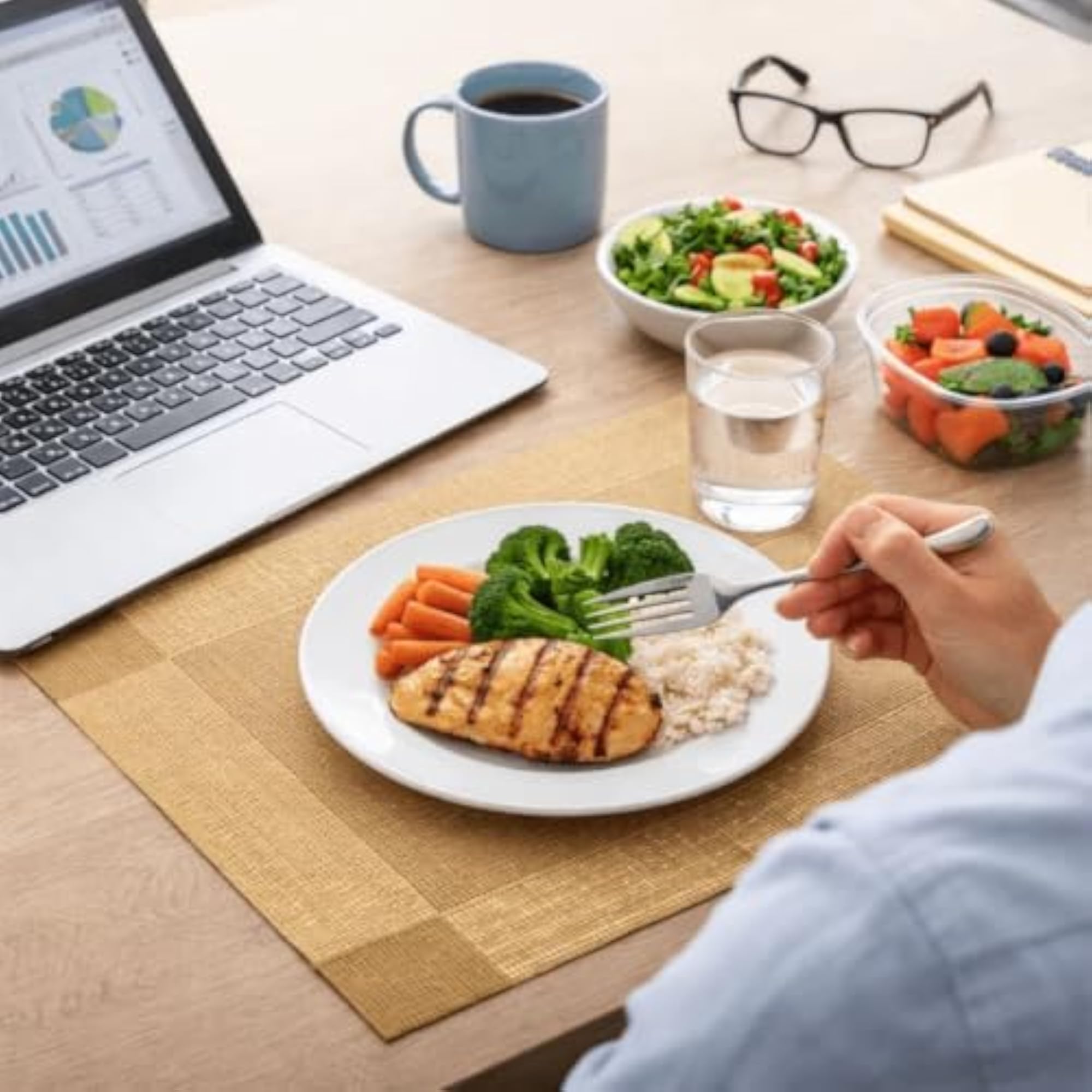 Dinnerware Place Mats and Runners