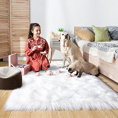 Noahas White Faux Fur Rug,Luxury Fluffy Rugs For Bedroom,3 X 5 Feet Washable Area Rugs,Sheepskin Bedroom Rug,Furry Carpet Small Shag Rug,Soft Throw Rugs For Living Room,Kids Boys Girls Room Decor #TOP2
