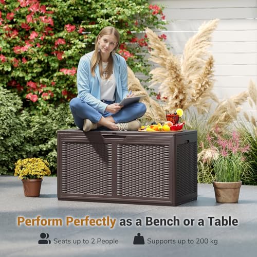 GOPLUS Baúl Almacenaje Exterior 380 L, Arcón de Resina Impermeable con Cerradura y 2 Ruedas Lisas, Superficie de Ratán de Imitación, Caja de Almacenamiento Grande Jardin, 111 x 56 x 61 cm (Marrón) - imagen 7