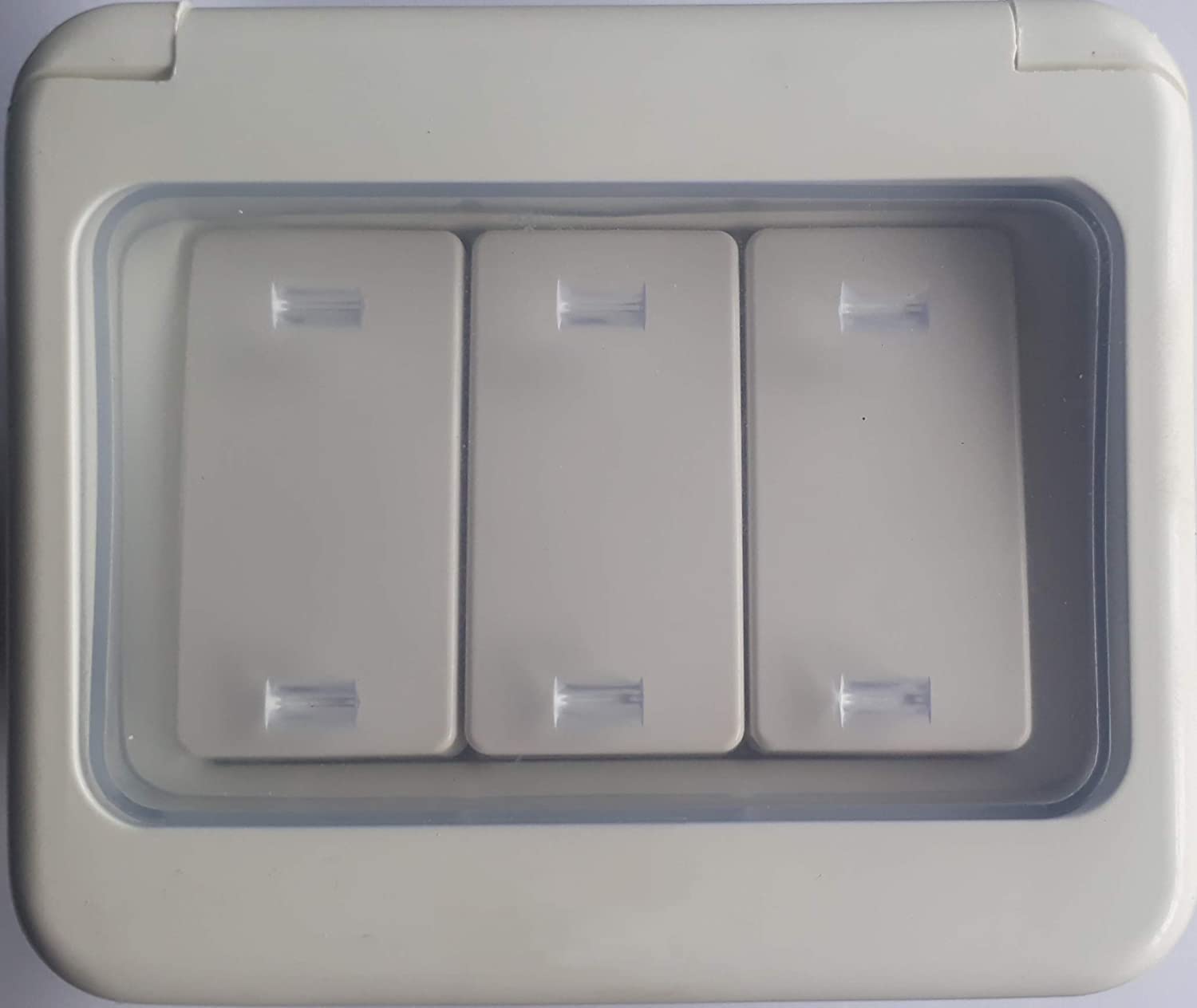 Epic Water Proof 3 Module Plastic Gang Box With Switch & Socket (6 Amp 3 Buttons) (B0BLCV278H) Amazon Price History, Amazon Price Tracker