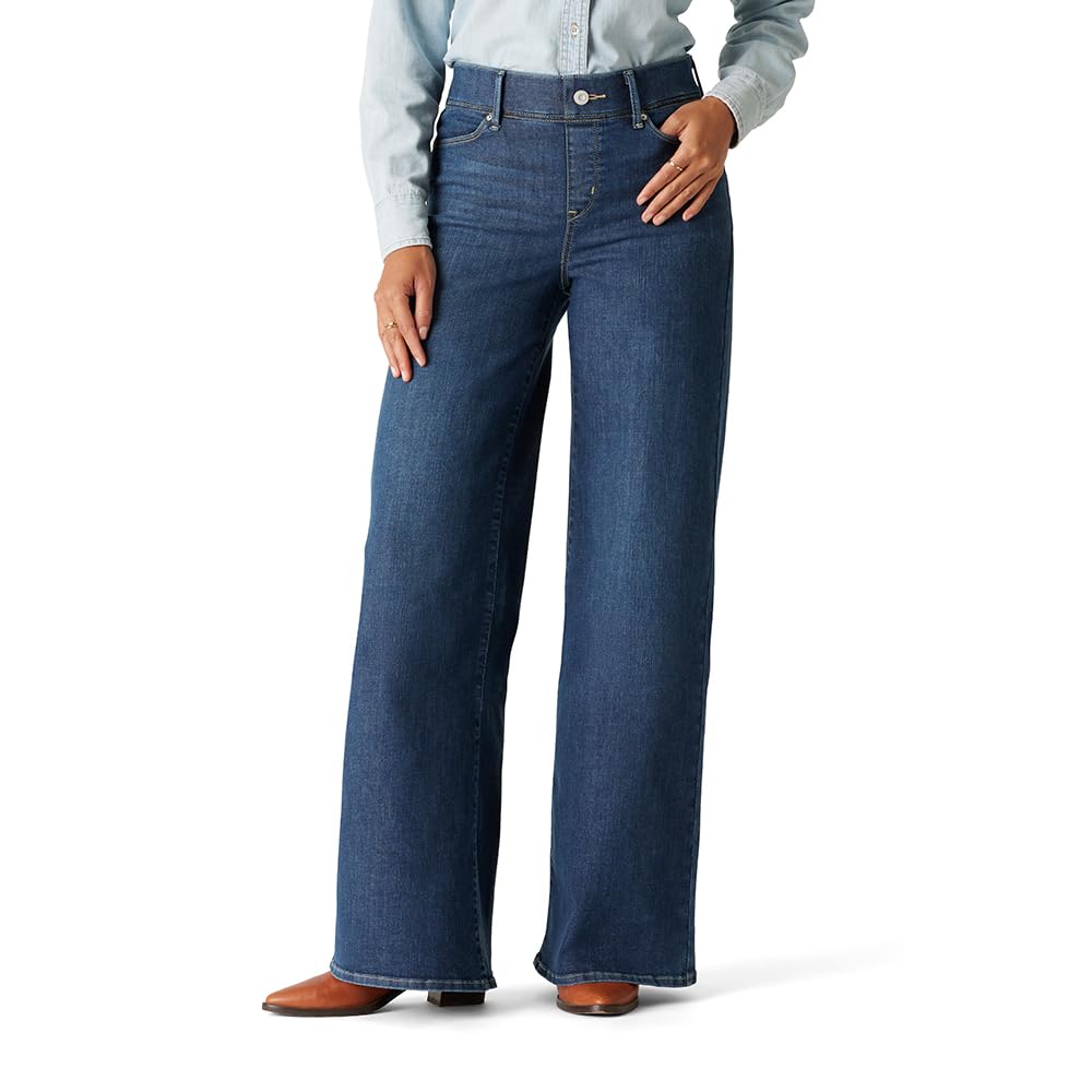 Levi Strauss Signature Gold Women's Totally Shaping Ultimate Pull-on Wide-Leg Jean