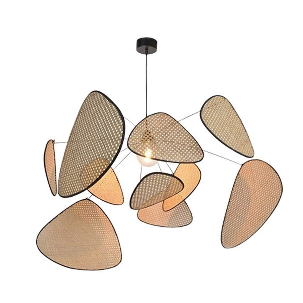 Lustre bohème en rotin tressé pour illuminer votre chambre parentale
