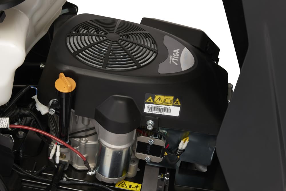 Alpina AT4 84 HA a Trattorino da Giardino, 5,8 kW, 84 cm – Trasmissione Idrostatica a Pedale, Sacco 200 L – Prati fino a 3.000 m²