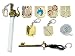Produktbild CoolChange Attack on Titan Schmuck Sammelbox mit 2 Schlüsselanhängern 4 großen Ansteckpins einem großem Schwertanhänger und Einer Schlüsselkette