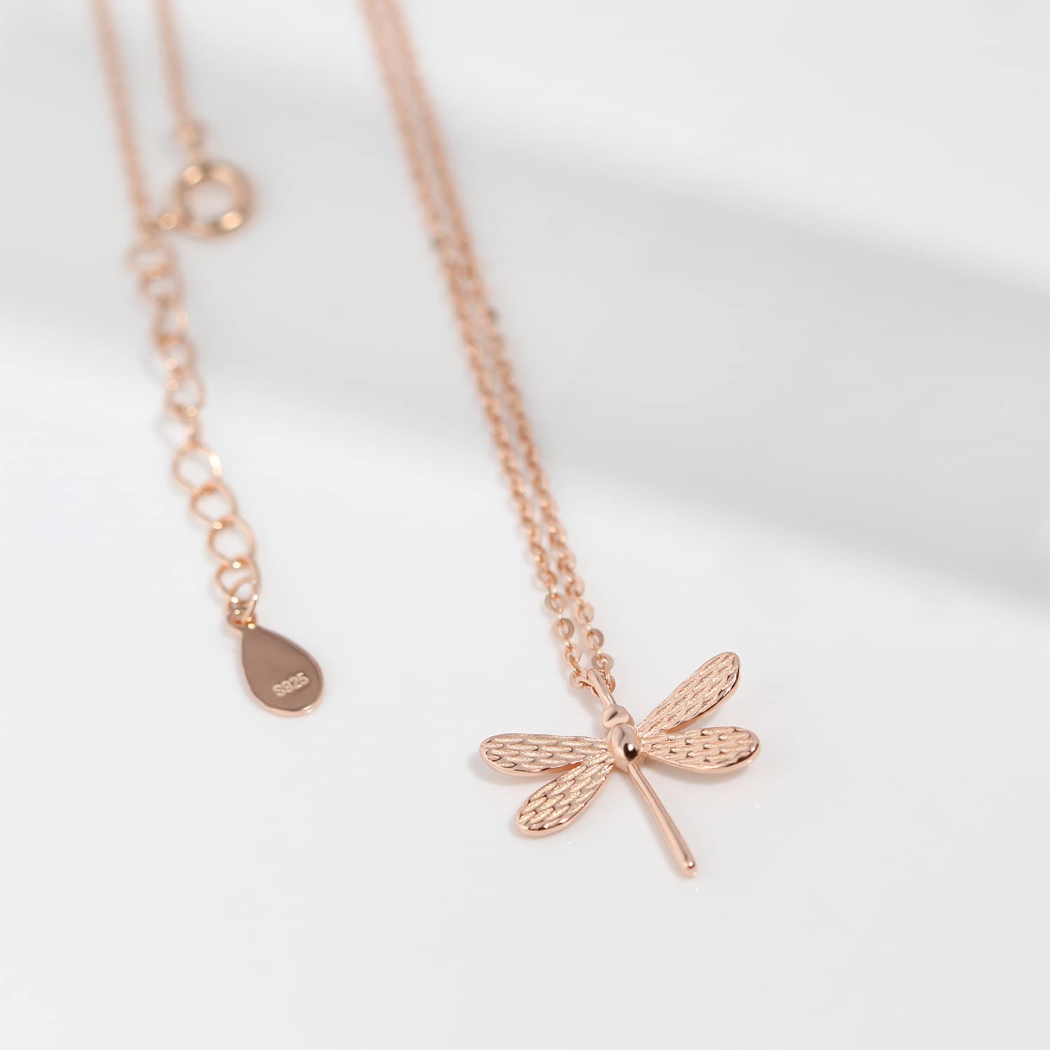 Halskette mit Libellen-Anhänger, Sterlingsilber, für Frauen, zierliche Gold-Roségold-Plissee-Halskette, Schmuck-Geschenk