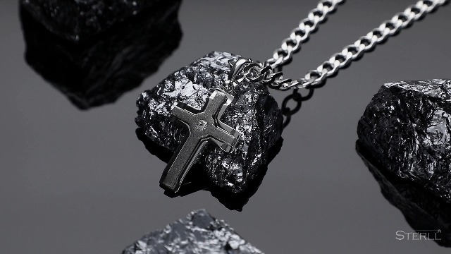 STERLL Homme Chaîne Cuir Noir Pendentif Croix Emballage Durable Petits