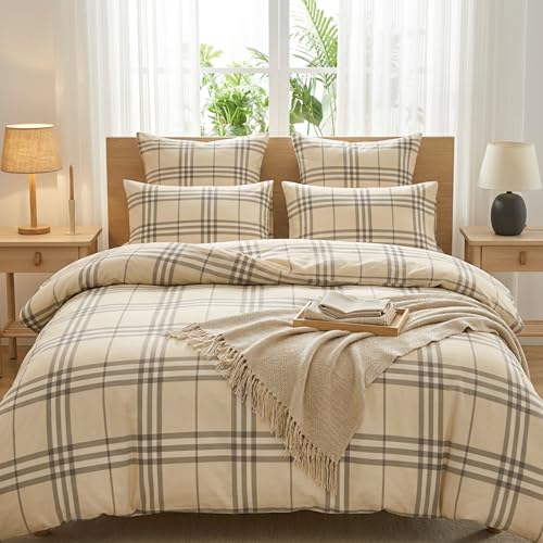 Image of Nayoroom Plaid Duvet Cover Queen Size Vintage Tan Cream Gingham Checkered Duvet Cover Dorm Bedding Set 3 Pieces Soft Lightweight Microfiber Farmhouse Bedding Set Gifts for Women Men