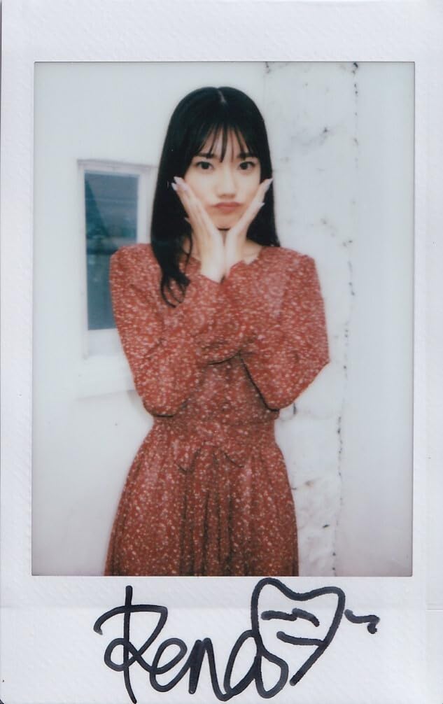 Amazon.co.jp: 宮下玲奈 初恋のクライシス NO.1 直筆サイン入りチェキ