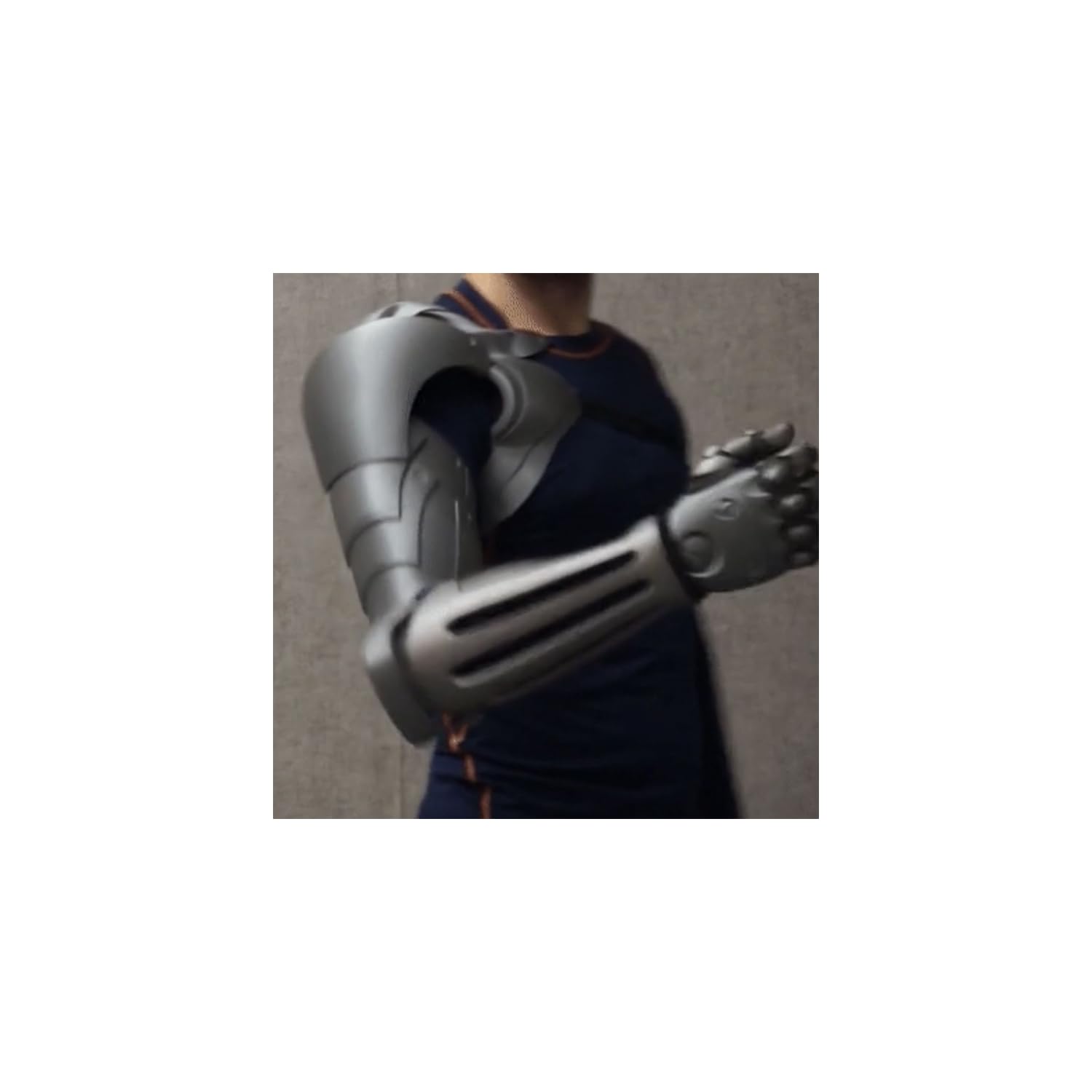 Amazon.co.jp: 鋼の錬金術師 グッズ エドワード·エルリック 機械の腕