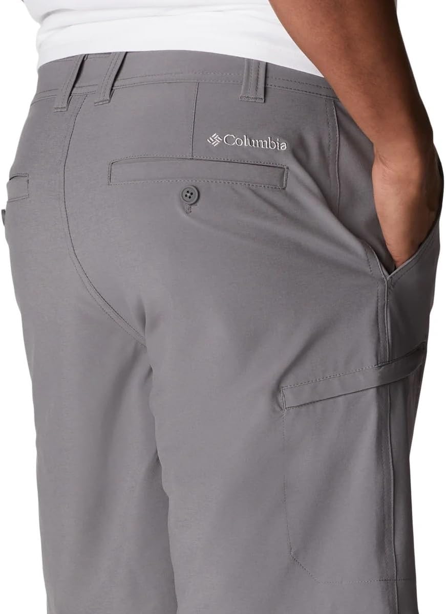 Columbia Mens Lightweight Tech Short (US, Waist, 34, Regular, City Grey)