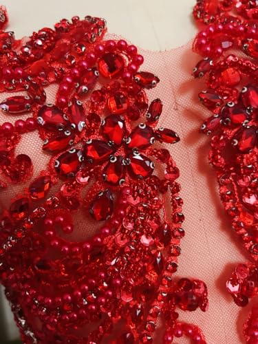 Applique dentelle strass rouge à coudre pour sublimer une robe de gala