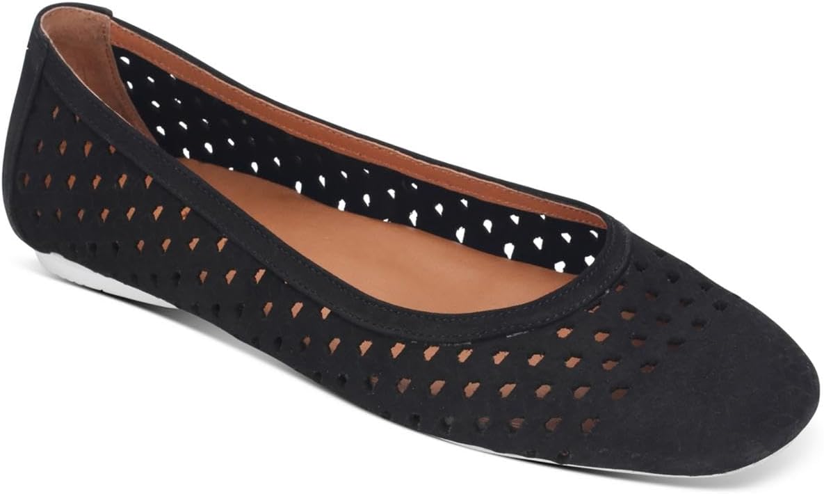 Gentle Souls by Kenneth Cole Women's Eugene Travel Woven Ballet Flat, Black, 9