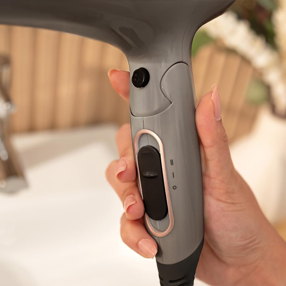 Cecotec IoniCare Power&Go Heaven szara podróżna suszarka do włosów, 2000 W, 2 temperatury, 2 prędkości, funkcja zimnego powietrza, dysza koncentratora i dyfuzor, pierścień do zawieszania