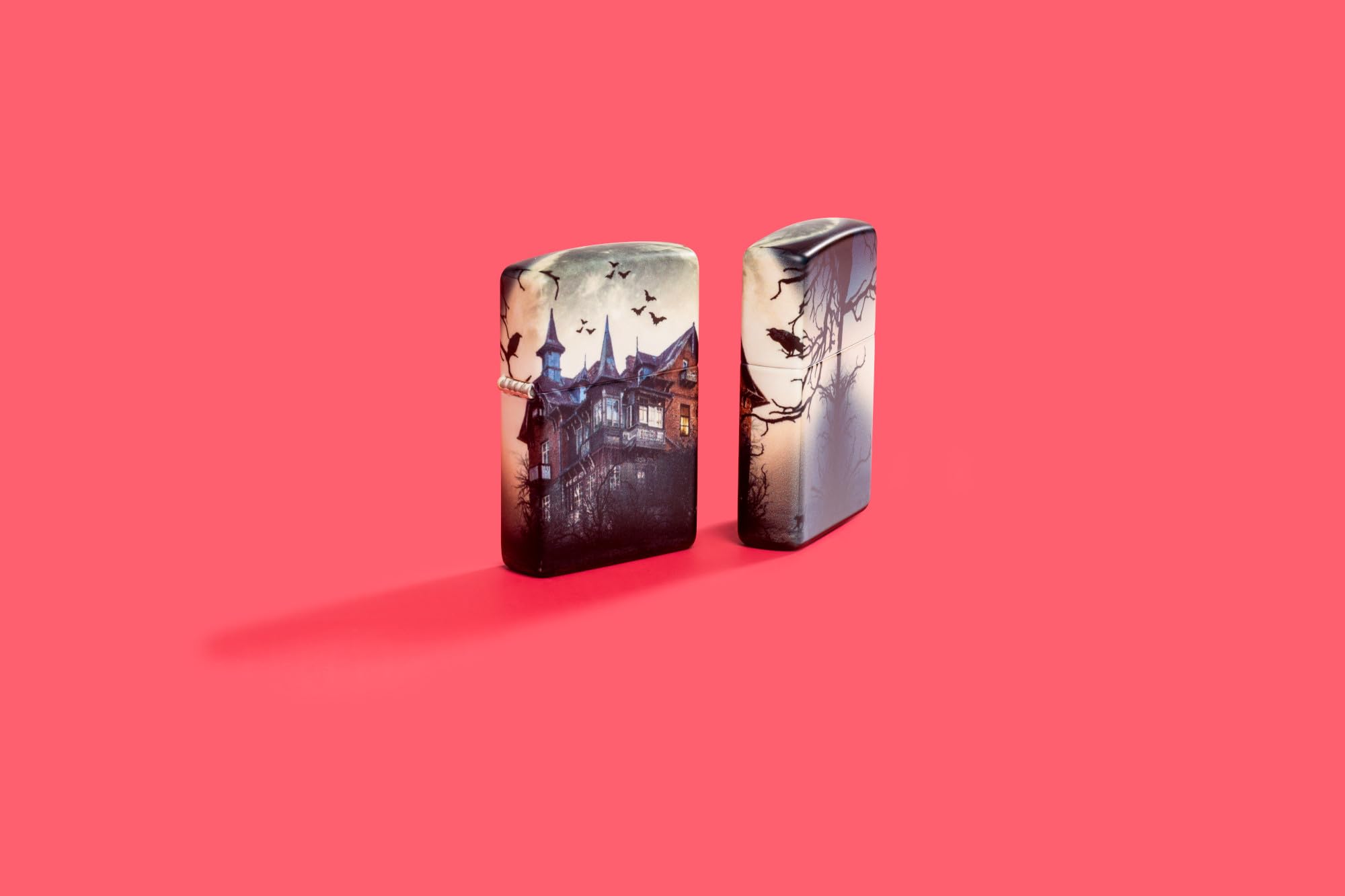 Zippo Accendino antivento Horror House, 540 colori, Glow-In-The-Dark, ricaricabile, resistente al vento, confezione regalo, made in USA