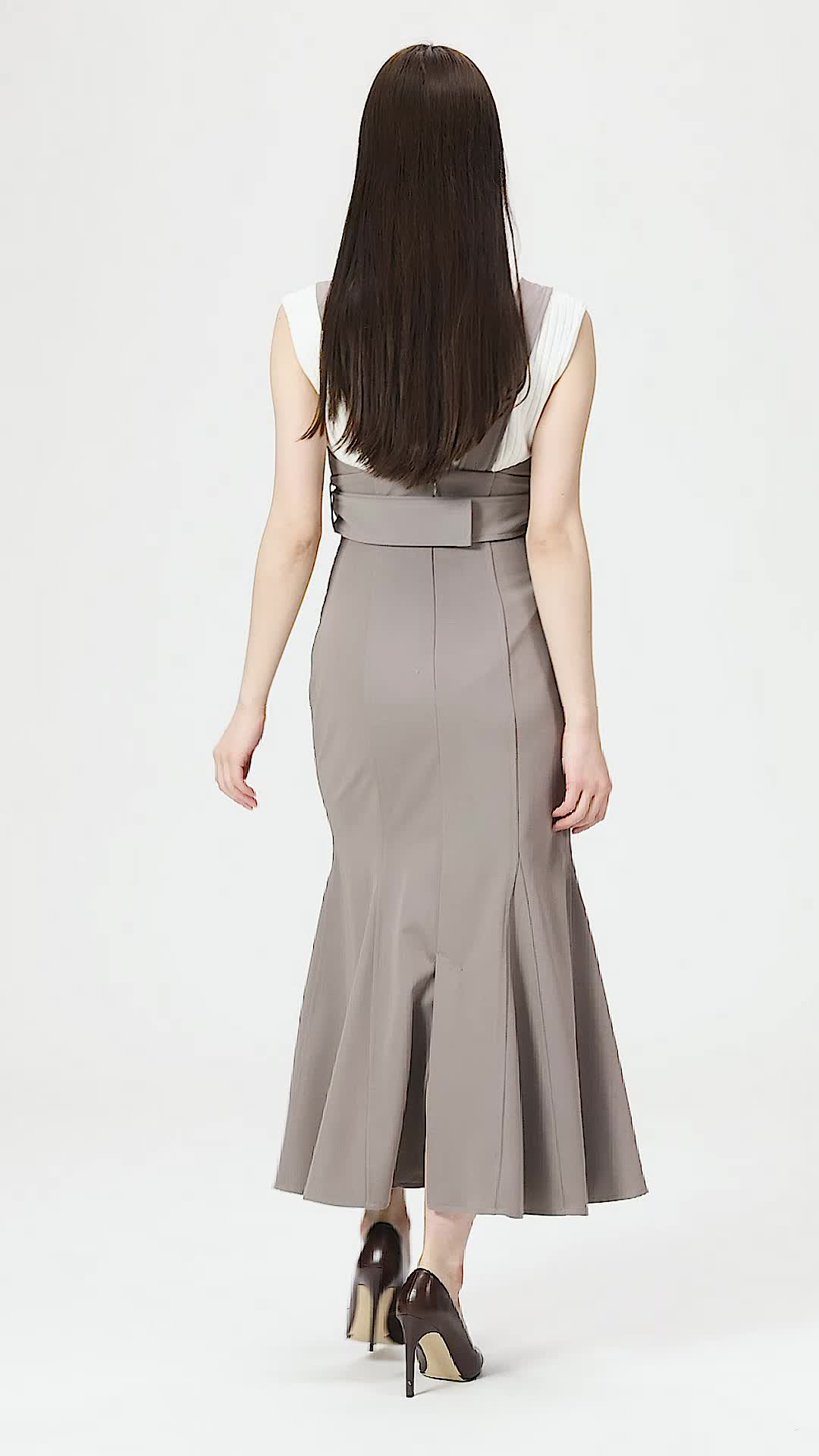 スナイデル　タイトジャンスカ　グレー スナイデル タイトジャンスカ グレー SNIDEL ジャンパースカート