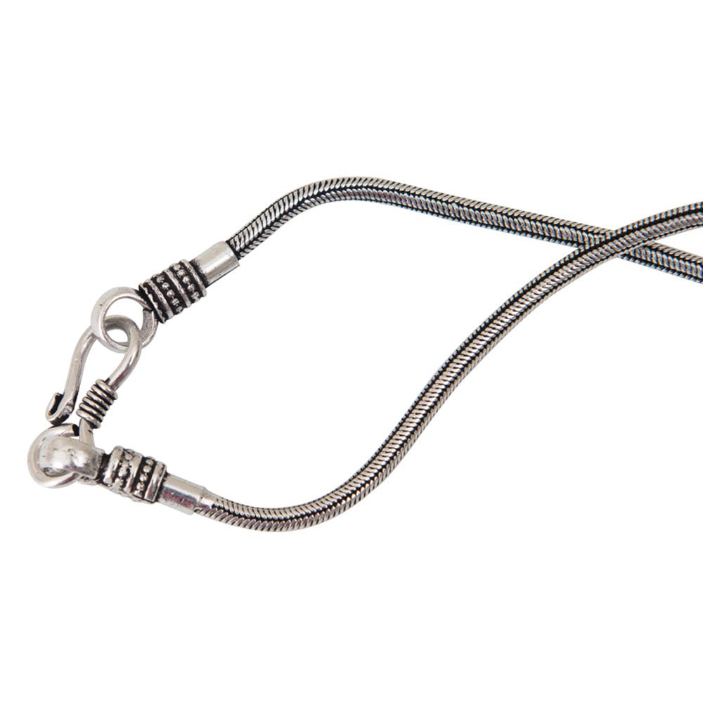 Elegant Silver Pendant with Chain