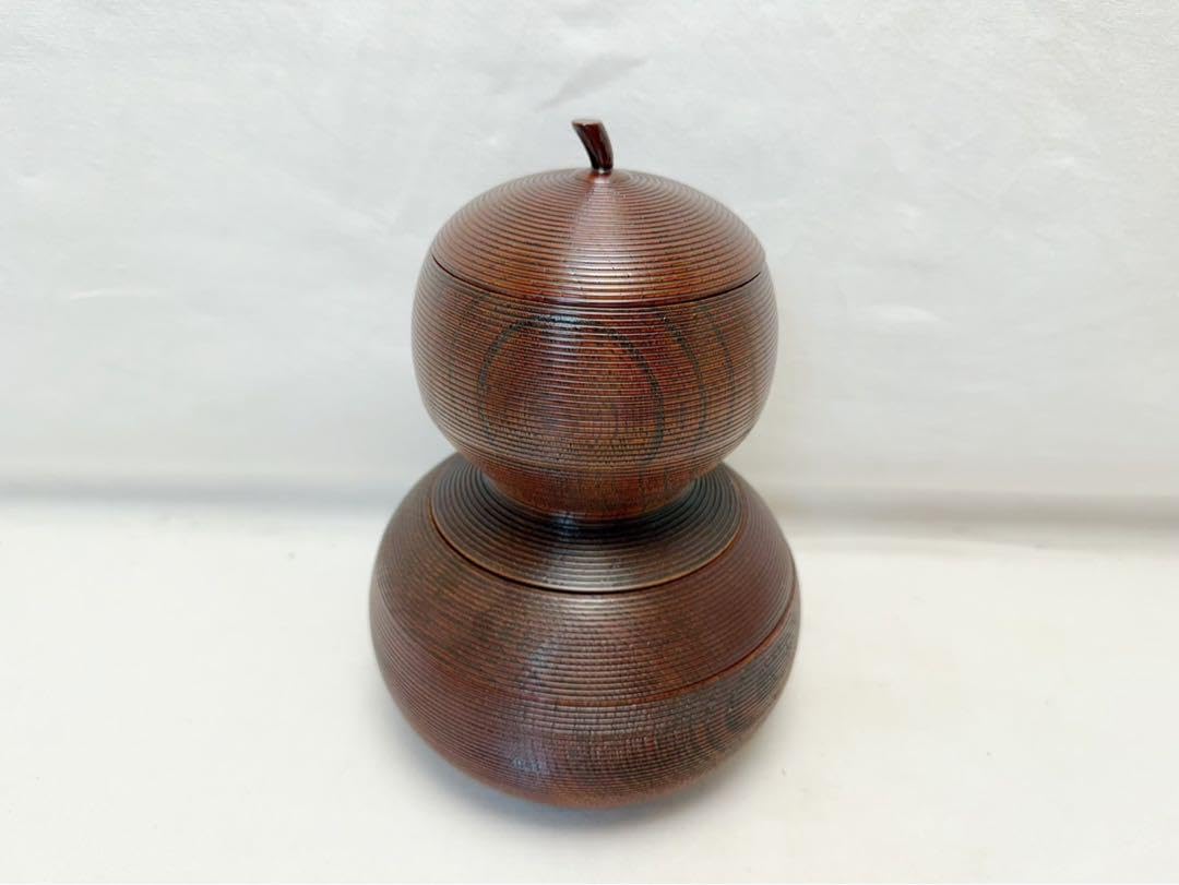 茶道具 欅 天然木製 溜塗 千筋四段 千成瓢箪形 重箱 弁当 網