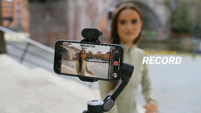 Amazon.com: AOCHUAN XE AI Version,Gimbal Stabilizer for Smartphone Amazon.com: AOCHUAN XE AI Version,Gimbal Stabilizer for Smartphone