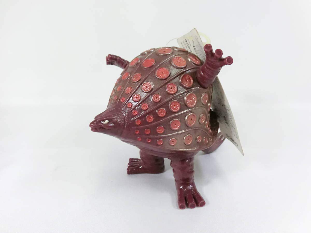 Amazon.co.jp: バンダイ ウルトラ怪獣シリーズ 41 オイル怪獣 