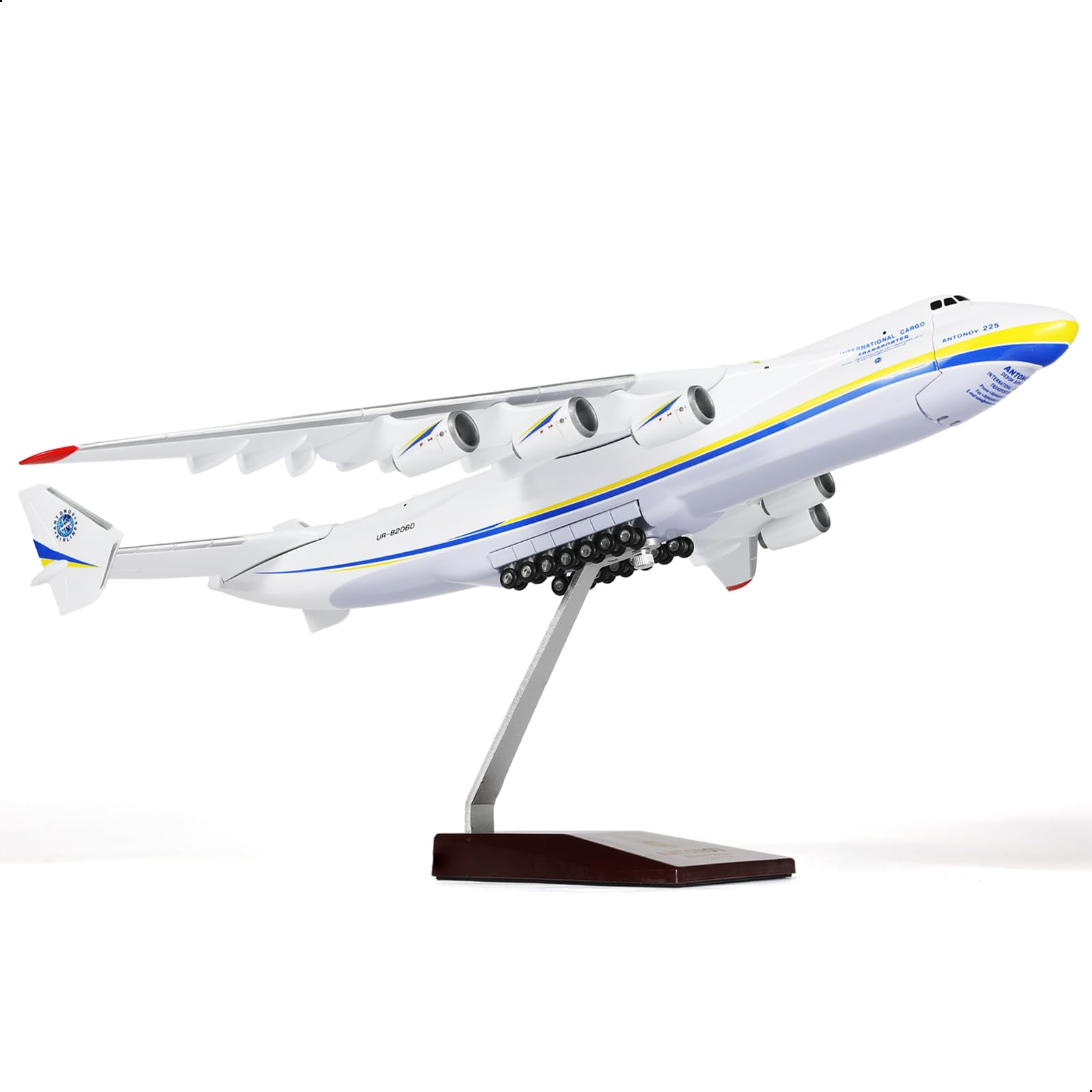 Antonov 225 モデル 1/200 スケール Amazon.com: 1:200 Scale Antonov AN-225 Mriya Model Aircraft