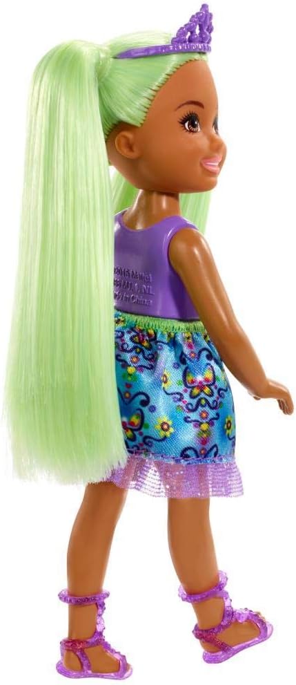 Barbie Dreamtopia Chelsea Sprite Doll, 7-inch, with Green Hair Wearing Fashion and Accessories, Multi (GJJ95)