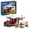 LEGO City Autocaravana Aventurera de Vacaciones, Furgoneta de Juguete y 3 Minifiguras (Mamá, Papá y Bebé), Juego de Viaje con Guitarra y Accesorios, Regalo para Niños y Niñas de 6 Añoso Más 60454