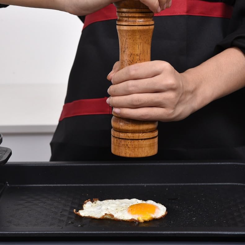 Set macina sale e pepe in legno con vassoio manuale ricaricabile