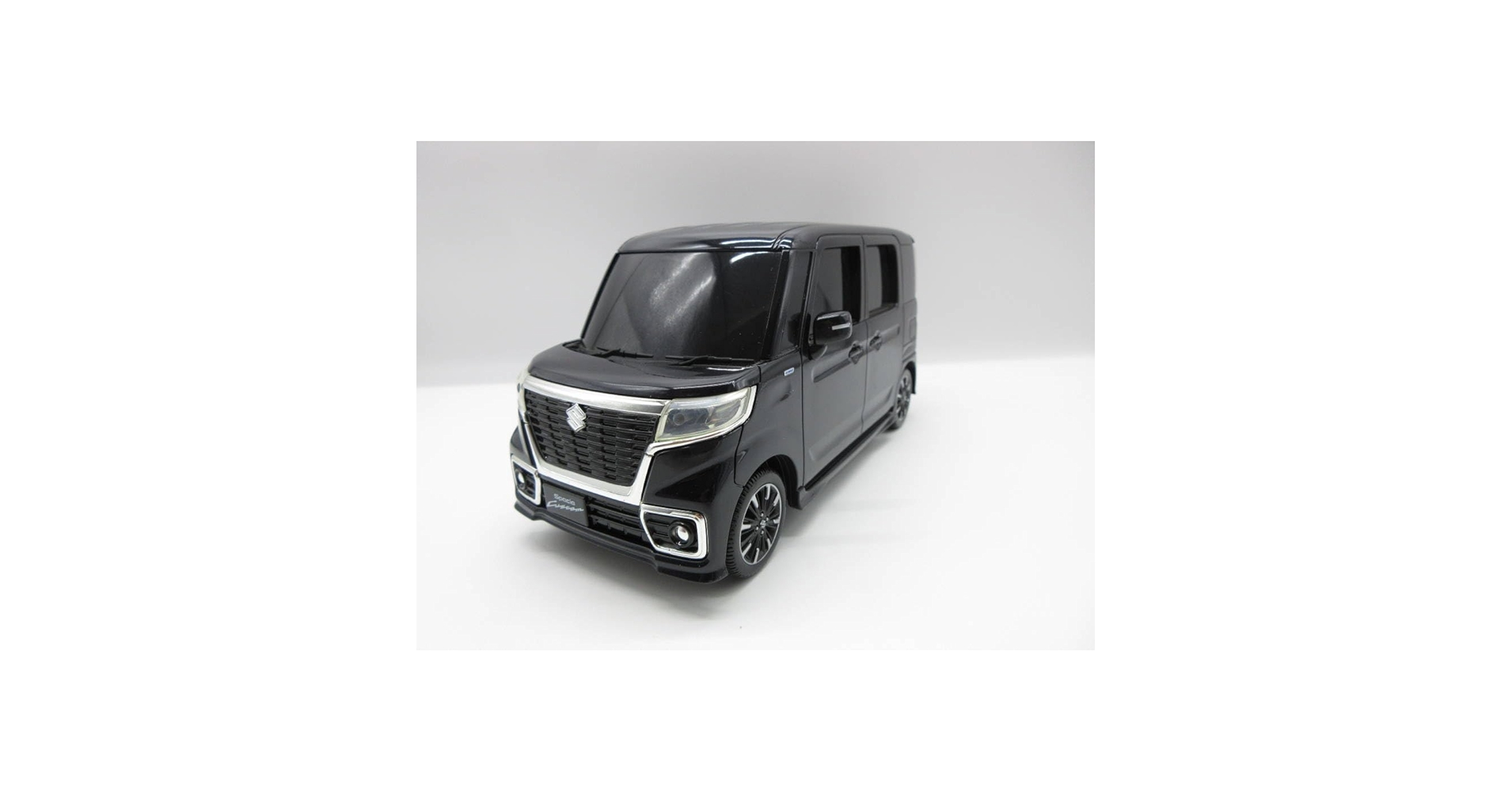 Amazon | 1/18 スズキ 2代目スペーシアカスタム SUZUKI Spacia