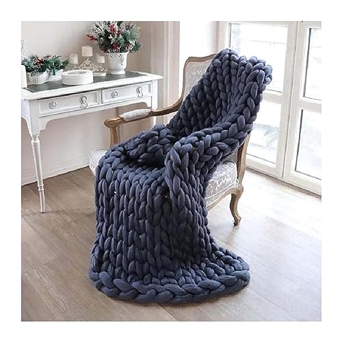 Couvertures tricotées main bleu marine le cadeau de décoration idéal