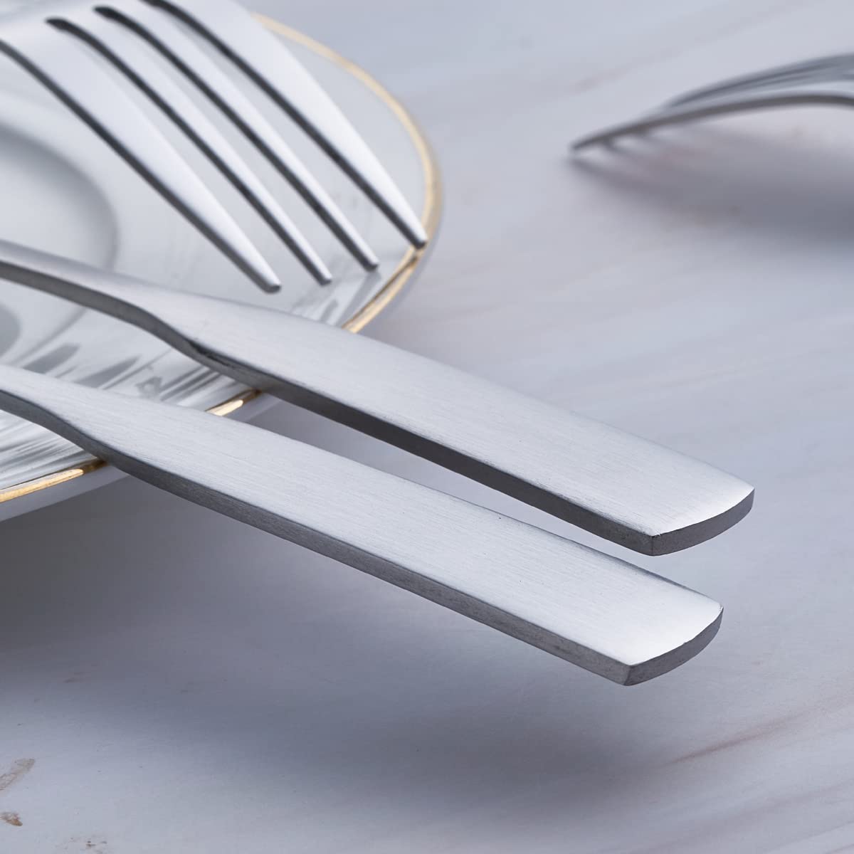 Dinner Fork, Stainless Steel 7.6” Heavy Duty Fork Silverware, Metal Fork Cutlery Set, 6-Piece — Amazon image 5