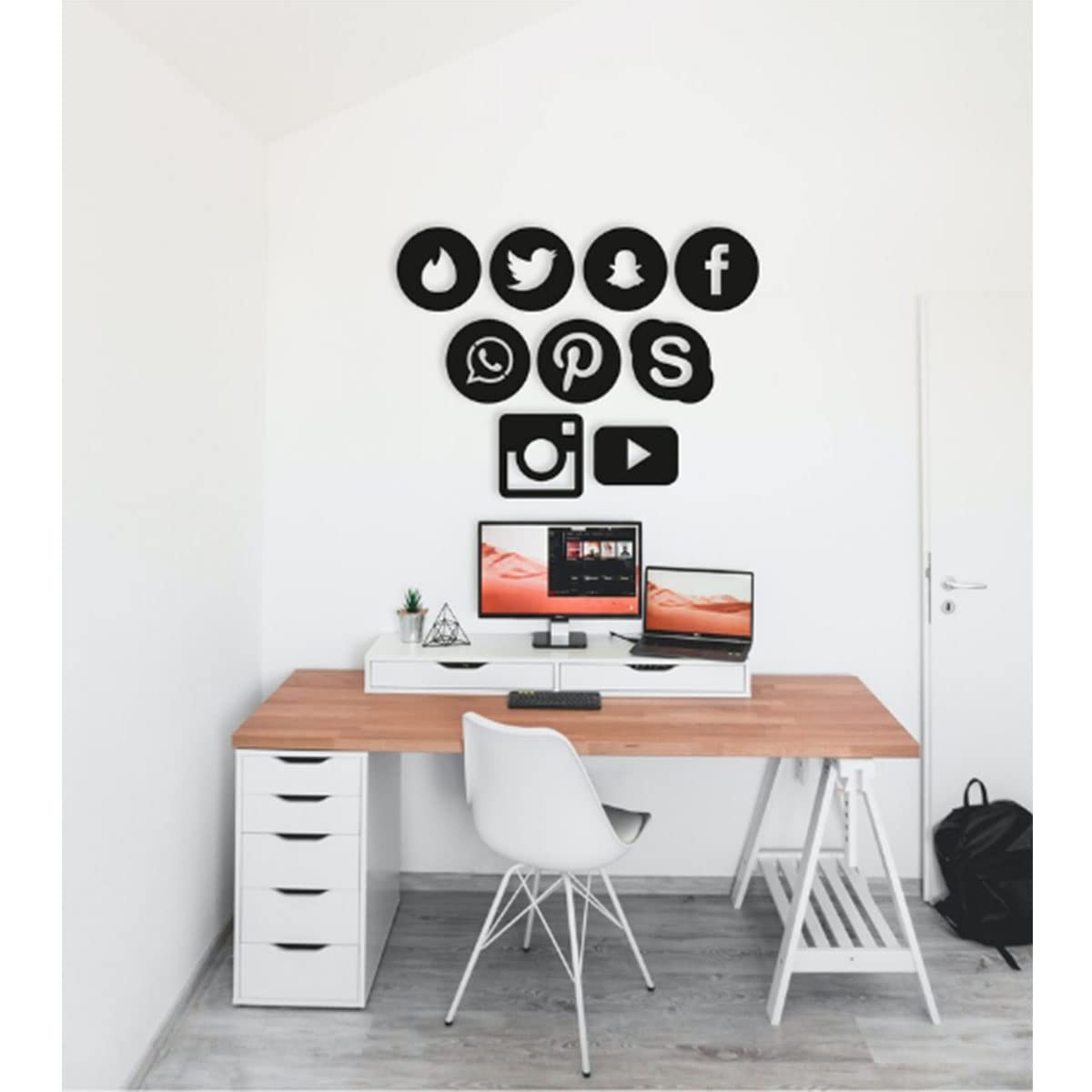 300Sparkles Social Media Symbol Sign Kids Room Wall Decoration 9 Pcs. Set Sticker Wall Decoration Home Office Cafe Gaming Room Black 1