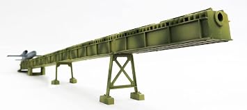 Model Collect UA72033 1/72 German Army V1 Flight Bomb & Catapult Launcher, Plastic Model, Molded Color