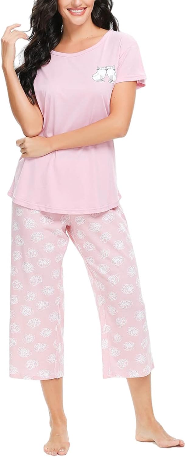 Tugege Womens Pajama Sets Short Sleeve Sleepwear Tops with Capri Pants Fun Printed 2 Piece Lounge Pjs Set - Image 5