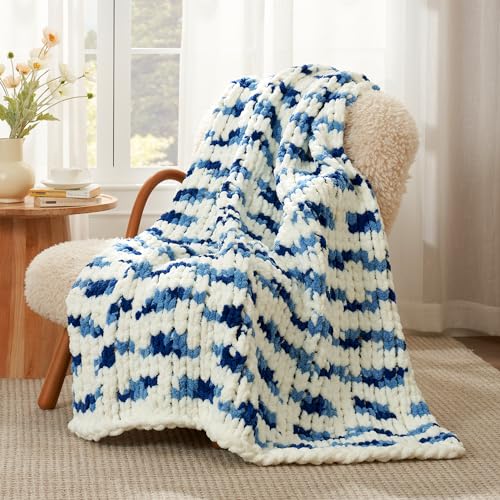 Amélie Home Chunky Knit Throw Blanket for Couch,...