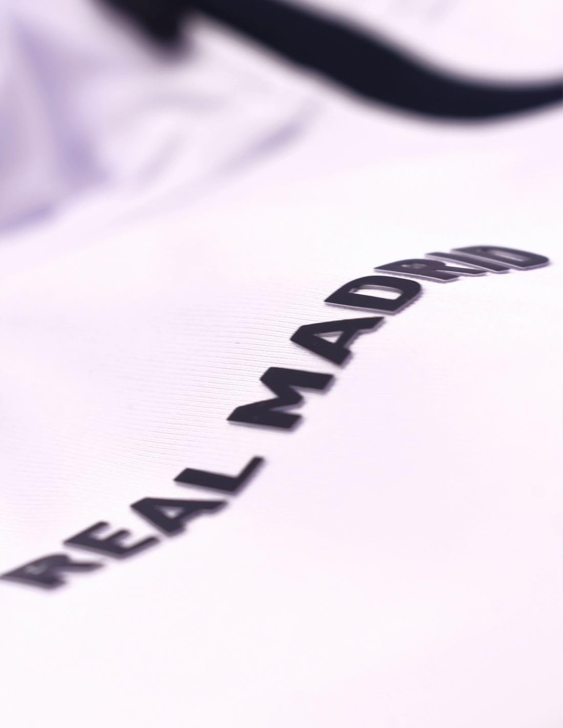 Real Madrid Chándal Dos Piezas Chaqueta Blanca y Azul y pantalón Azul para Adulto Producto Oficial