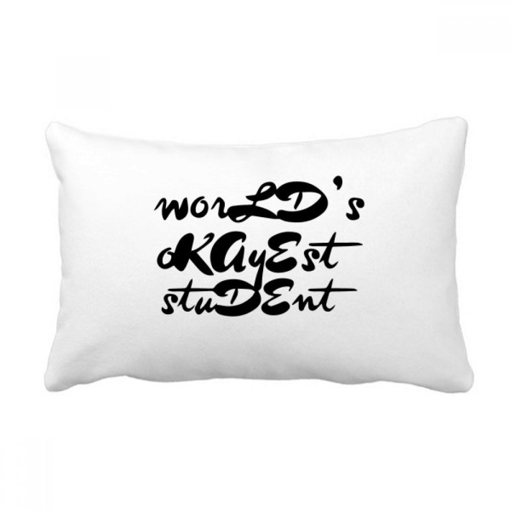 Cadeau enseignant original avec ce coussin multicolor Monde Okayest Student Teacher pour canape