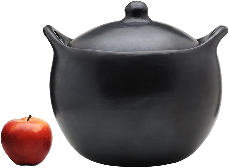 Black Clay Cooking Pot with Lid Large (4 Quarts) - Handmade in La-Chamba Colombia, Rustic, 100 Percent Biodegradable, Toxin Free, Organic for Home or Restaurant - Chefs Choice -