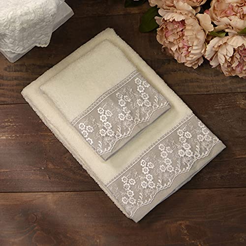 Juego de Toallas con Encaje Cover