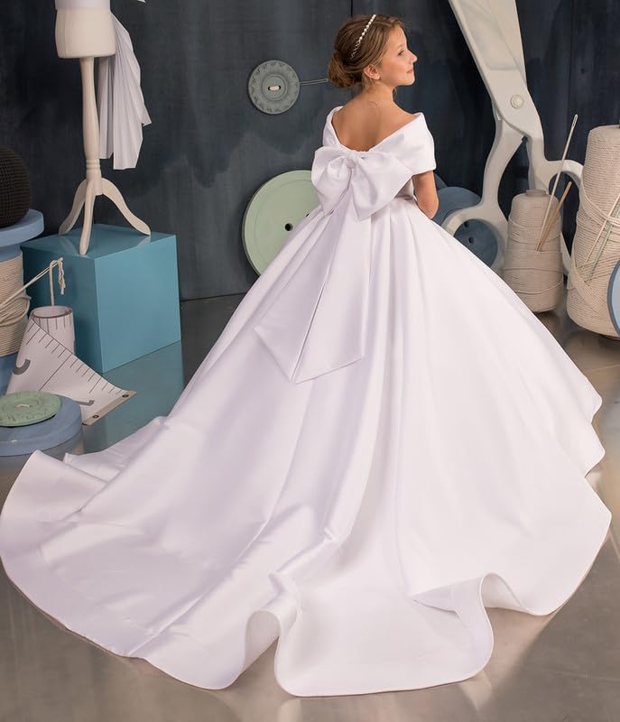 Satin Flower Girl Dresses for Wedding Off Shoulder First Communion Dress for Girls Pageant Dress Ball Gowns with Bow TJ103