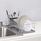 Der Aufbewahrungsbehälter ist in drei Abteile unterteilt, die unterschiedlichen Arten von Geschirr speichern kann, und es gibt Ablauflöcher an der Unterseite.Insgesamt ist dies eine relativ einfache, aber praktische Abtropfbrett, ich hoffe, Sie werden es mögen.