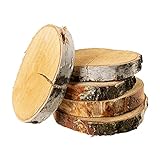 100% MASSIVHOLZ AUS DEUTSCHLAND: Für unsere Holzscheiben verwenden wir von GreenHaus ausschließlich natürliches Massivholz aus Deutschland. Dabei achten wir bei jeder Holz Scheibe natürlich auf eine nachhaltige Forstwirtschaft. Dadurch kann es sein, dass die Rinde sich löst. Dekorieren Sie Ihre Hochzeit nach Herzenslust.