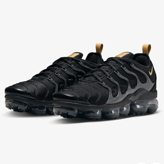 air max vapormax plus black and gold