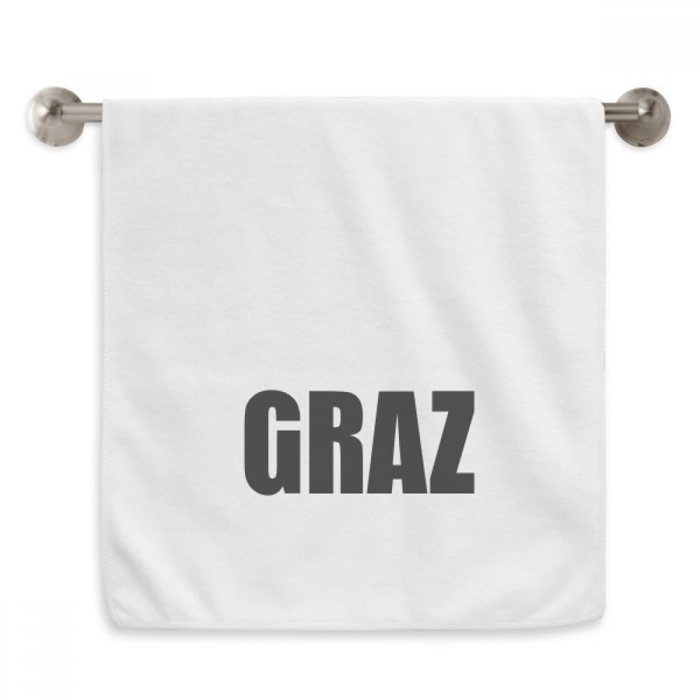 Serviettes débarbouillettes Graz Autriche pour le rituel beauté du matin blanc