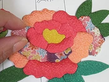 Amazon | 多加楽ちりめん手芸「牡丹の押し絵細工・末廣飾り