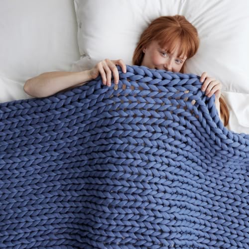Image of Bearaby Cotton Hand-Knit Weighted Blankets for Adults - Chunky Knit Blanket