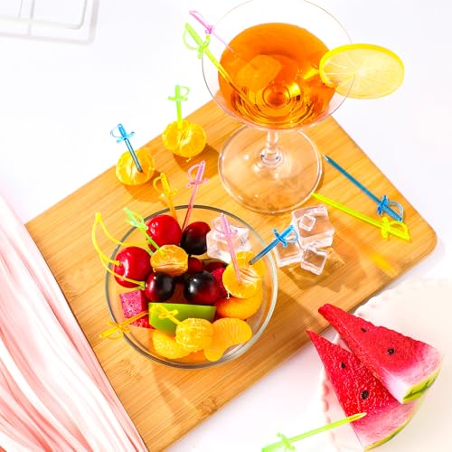 image for Chengu 500 Pcs 3.15 Inch Plastic Sword Toothpicks Picks for Appetizers