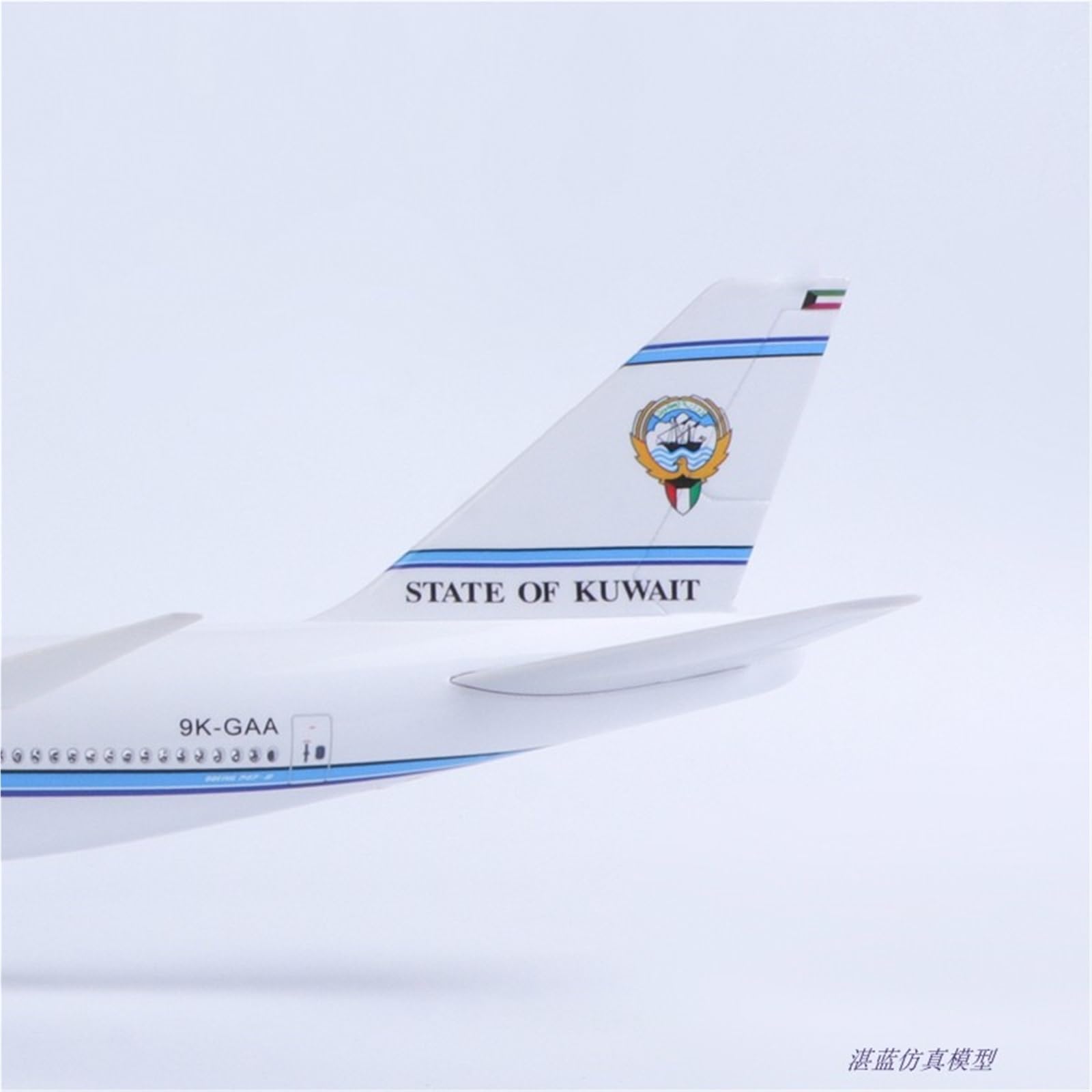 Réplica de Modelos de Aviones Réplica de avión Civil a Escala 1/160 47 cm para Kuwait Airways para Modelo de avión Boeing 747 para exhibición de aviación Modelo de avión en Miniatura (SIN luz)
