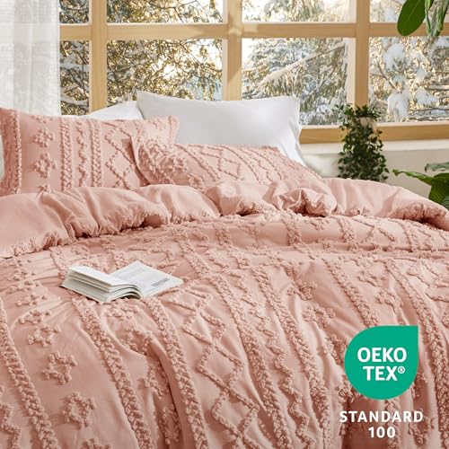 Bedsure Tufted Boho Comforter Set King Size - Pink Boho Bed Set, GentleSoft™ 3 Pieces Farmhouse Shabby Chic Embroidery Bedding, Gifts for Woman, Soft Jacquard King Comforter for All Seasons